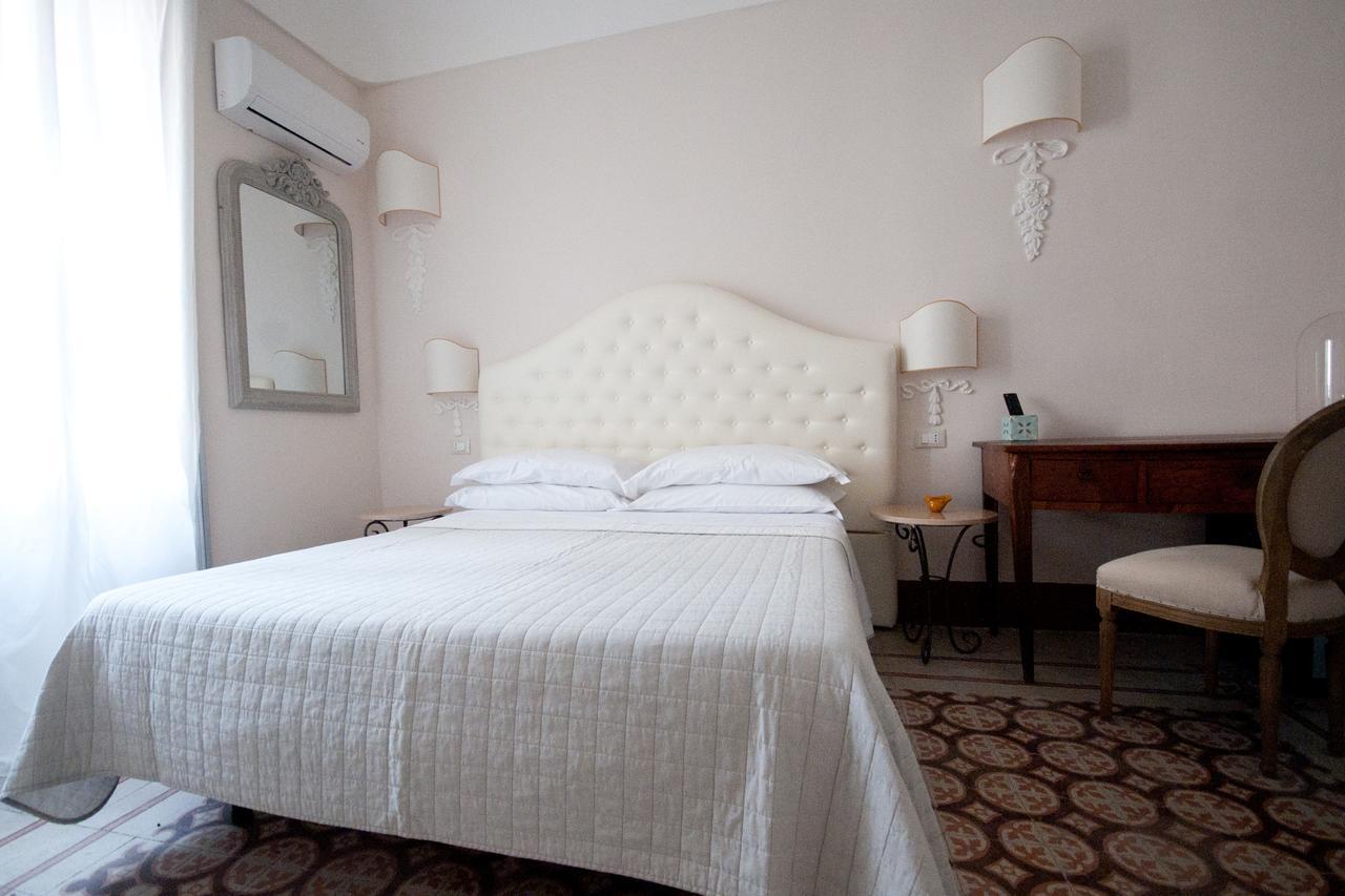 Sveva Rooms Noto Exterior foto